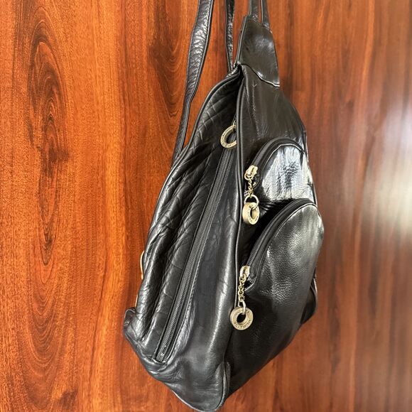 Genuine Black Leather Perlina New York Sling Backpack - - Picture 3 of 10